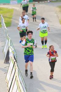 BIB: 
                            <button type="button" onclick="openModal(3552816)" class="btn btn-primary btn-sm float-right btn-popup" data-toggle="modal" data-target=".modal-high-quality">
                        <i class="fas fa-shopping-cart"></i> Add to Cart
                    </button>
                                            <button type="button" onclick="isThisMe(3552816, true)" class="btn btn-success btn-sm float-right btn-popup btn-isme hidden" data-toggle="tooltip" data-placement="bottom" title="นี่คือรูปของคุณใช่ไหม คลิกที่นี่เพื่อเอาเข้าอัลบั้ม">
                        <i class="fas fa-plus"></i> Add to album
                    </button>
                    <button type="button" onclick="isThisMe(3552816, false)" class="btn btn-warning btn-sm float-right btn-popup btn-isnotme hidden">
                        <i class="fas fa-ban"></i> Remove from album
                    </button>